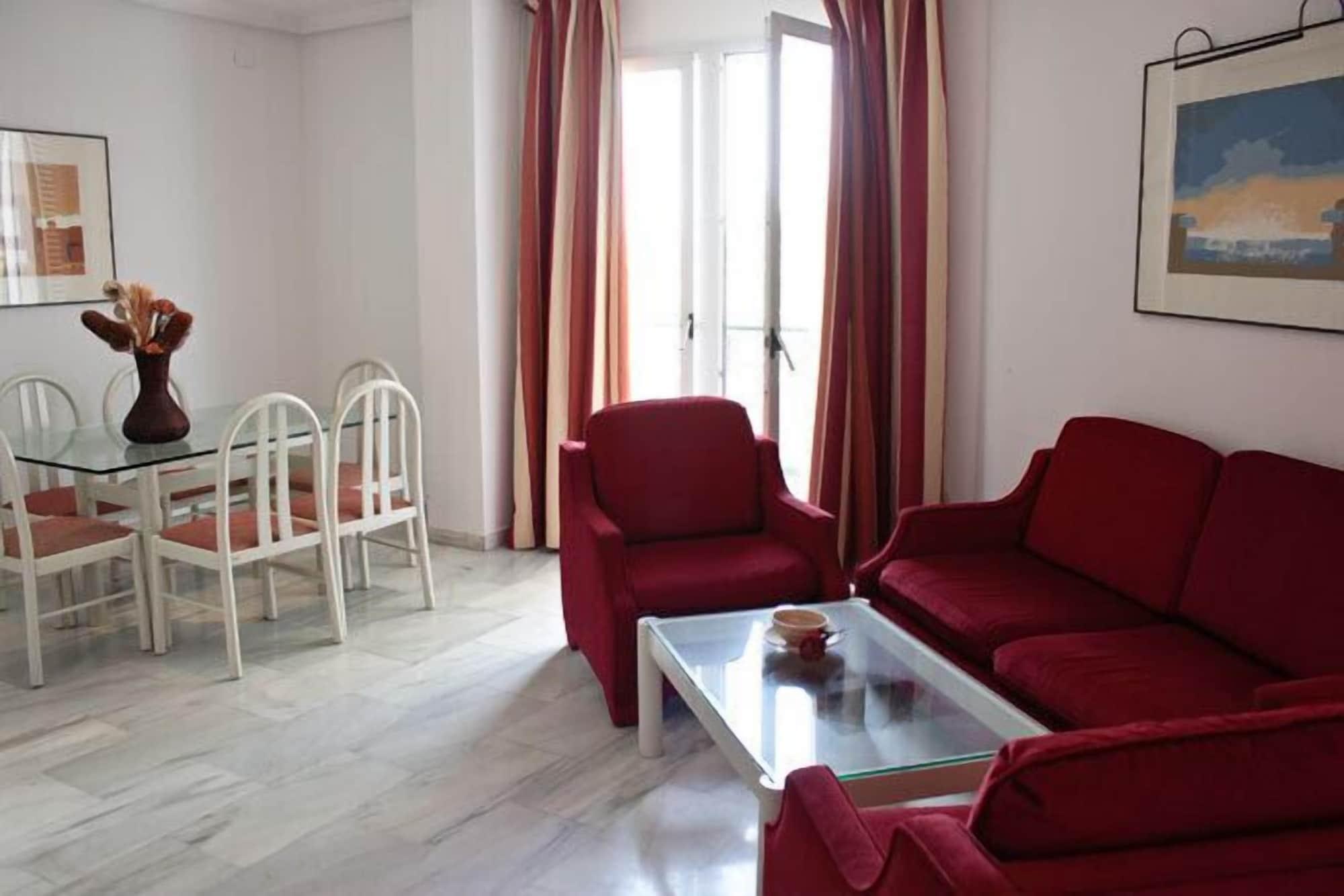 Hospedium Hotel Apartamentos Simon Verde Майрена-дель-Альхарафе Екстер'єр фото