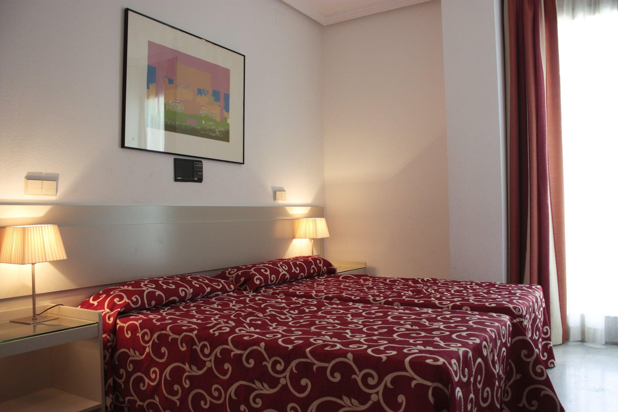 Hospedium Hotel Apartamentos Simon Verde Майрена-дель-Альхарафе Номер фото