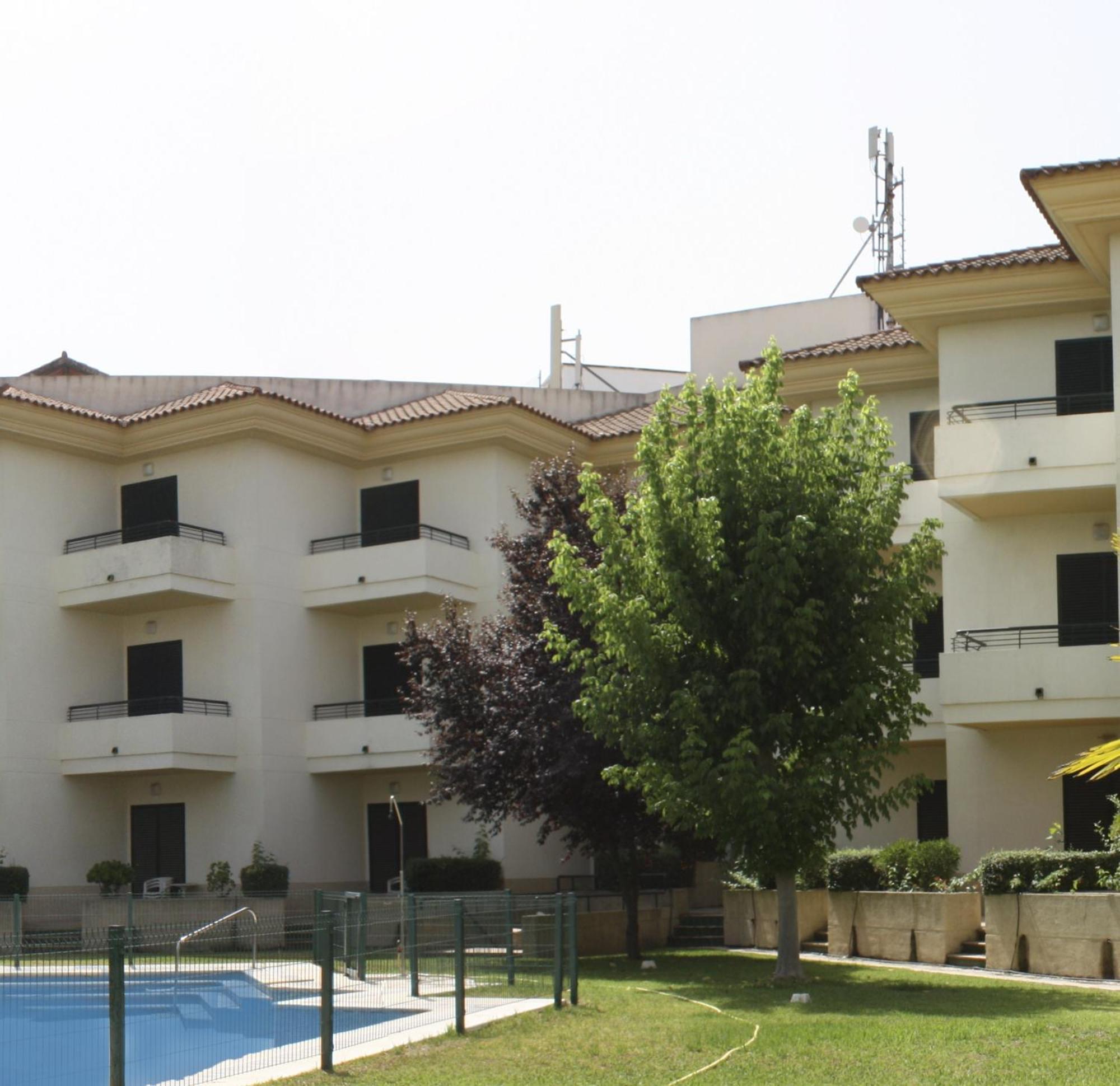 Hospedium Hotel Apartamentos Simon Verde Майрена-дель-Альхарафе Екстер'єр фото