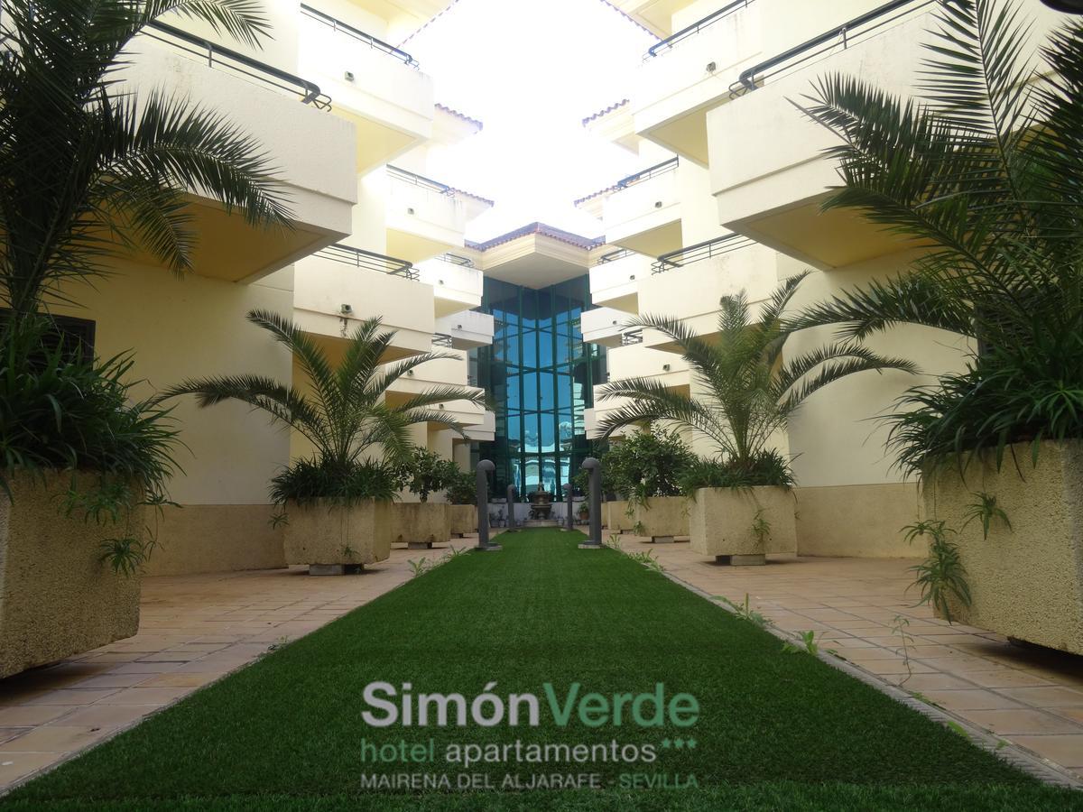 Hospedium Hotel Apartamentos Simon Verde Майрена-дель-Альхарафе Екстер'єр фото